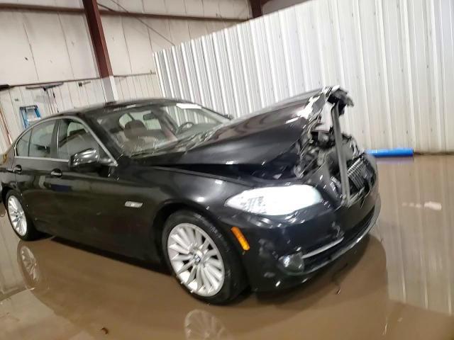 2013 BMW 535 Xi - zdjęcie 13