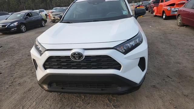 2021 Toyota Rav4 Le - zdjęcie 14