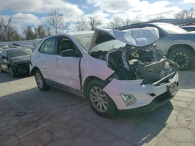 2018 Chevrolet Equinox Ls - zdjęcie 14