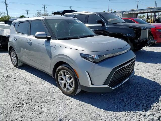 2023 Kia Soul Lx - zdjęcie 14