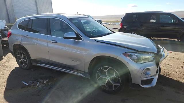 2017 BMW X1 xDrive28I - zdjęcie 13