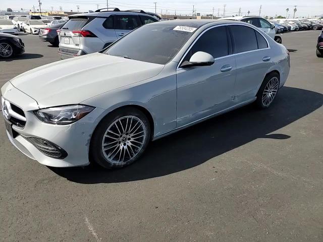 2025 Mercedes-Benz C 300 - zdjęcie 13