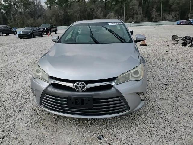 2017 Toyota Camry Le - zdjęcie 14