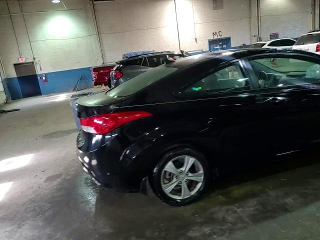 2013 Hyundai Elantra Coupe Gs - zdjęcie 13