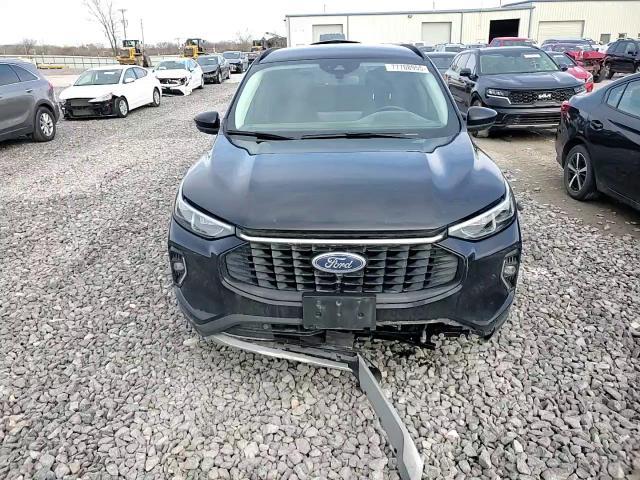 2023 Ford Escape Platinum - zdjęcie 14