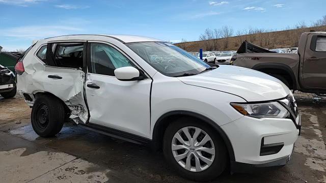 2017 Nissan Rogue S - zdjęcie 15