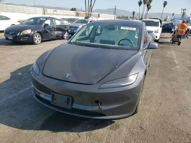 2024 Tesla Model 3 - zdjęcie 13