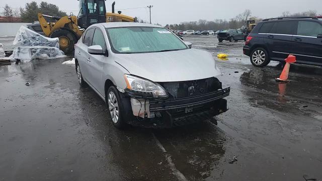 2015 Nissan Sentra S - zdjęcie 13