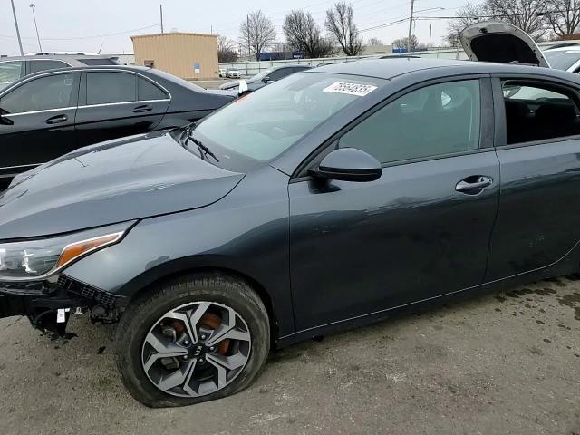 2019 Kia Forte Lxs - zdjęcie 13