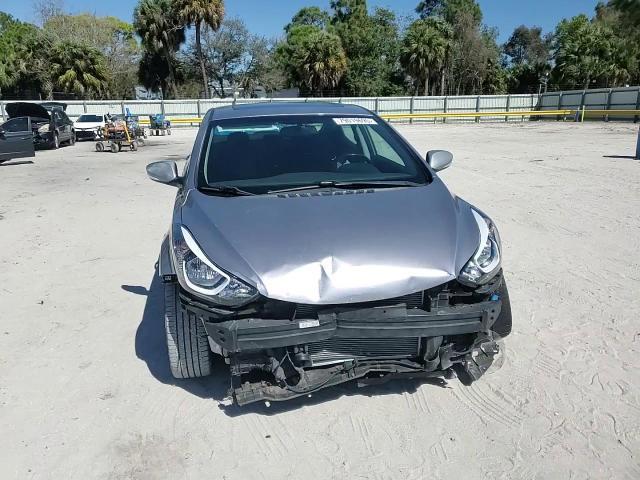 2016 Hyundai Elantra Limited - zdjęcie 14