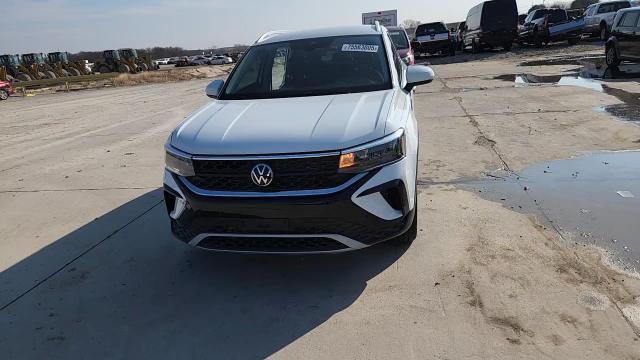 2024 Volkswagen Taos Se - zdjęcie 13