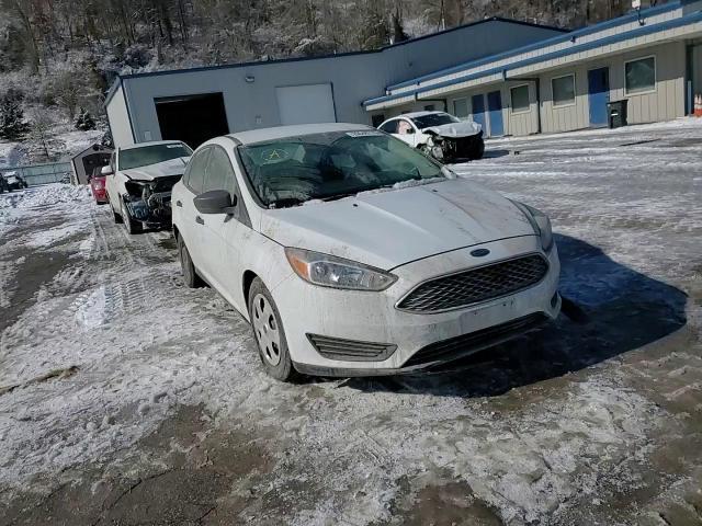 2018 Ford Focus S - zdjęcie 13