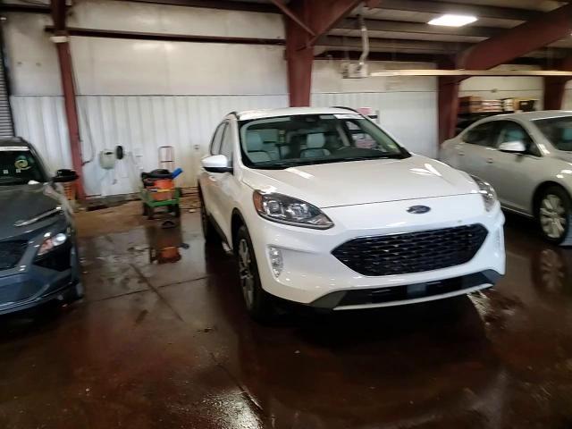 2020 Ford Escape Sel - zdjęcie 14