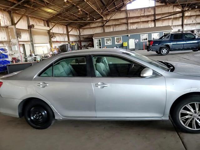 2014 Toyota Camry L - zdjęcie 13