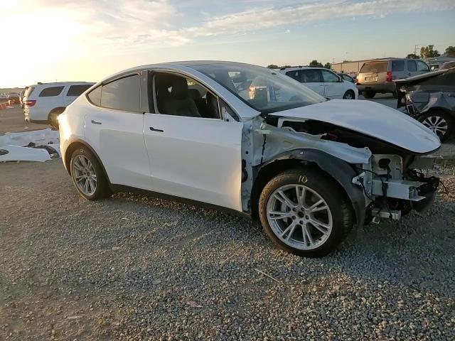 2021 Tesla Model Y - zdjęcie 15