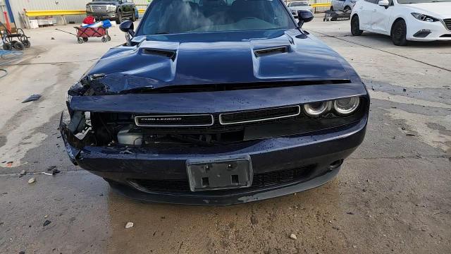 2016 Dodge Challenger Sxt - zdjęcie 14