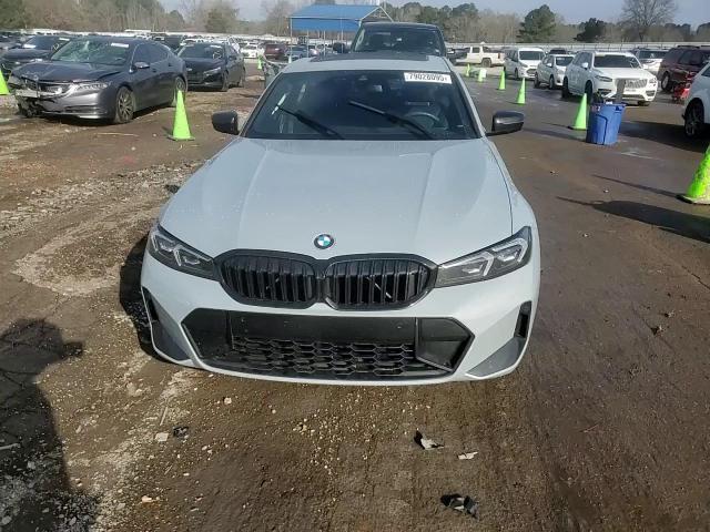 2024 BMW 330I - zdjęcie 13