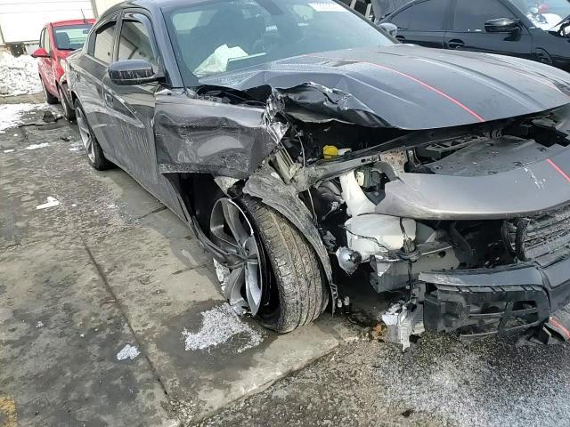 2016 Dodge Charger Sxt - zdjęcie 13
