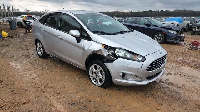 2016 Ford Fiesta Se - zdjęcie 13