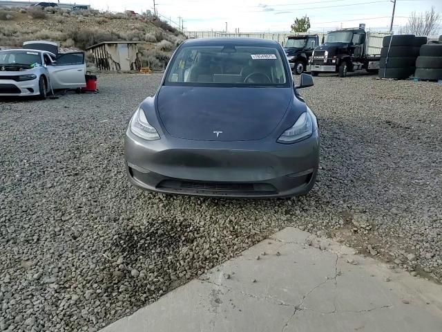 2021 Tesla Model Y - zdjęcie 14