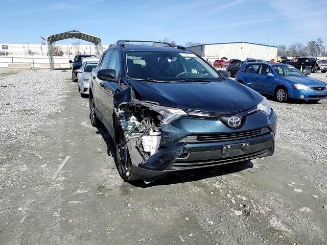 2018 Toyota Rav4 Le - zdjęcie 13