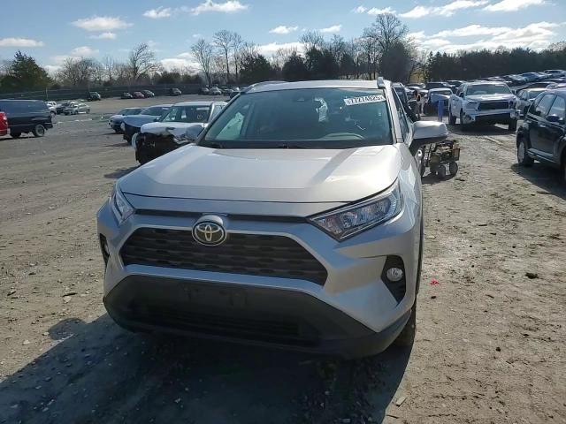 2019 Toyota Rav4 Xle - zdjęcie 15