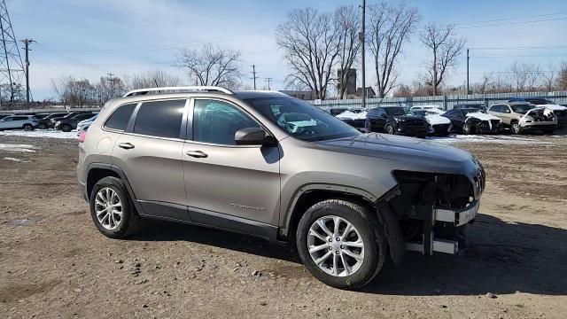 2020 Jeep Cherokee Latitude - zdjęcie 15