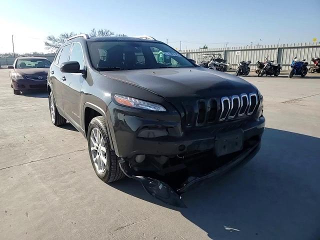 2016 Jeep Cherokee Latitude - zdjęcie 13