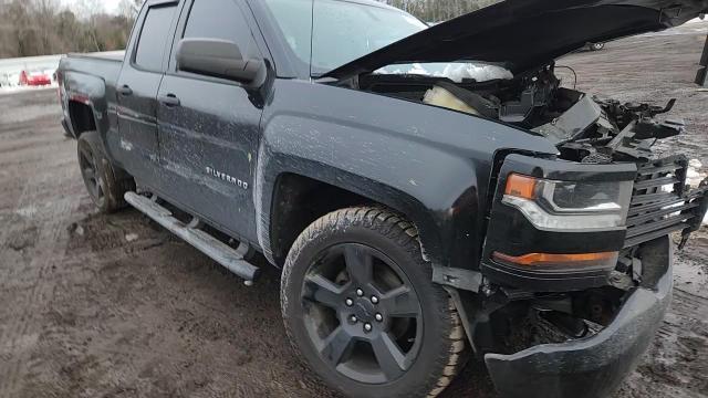 2017 Chevrolet Silverado C1500 - zdjęcie 13
