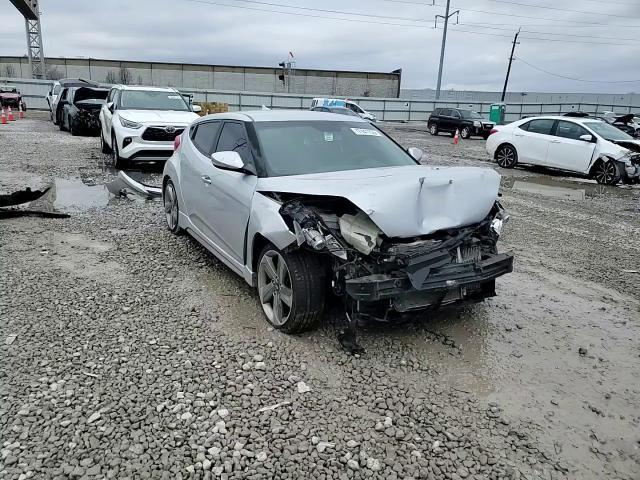 2013 Hyundai Veloster Turbo - zdjęcie 14