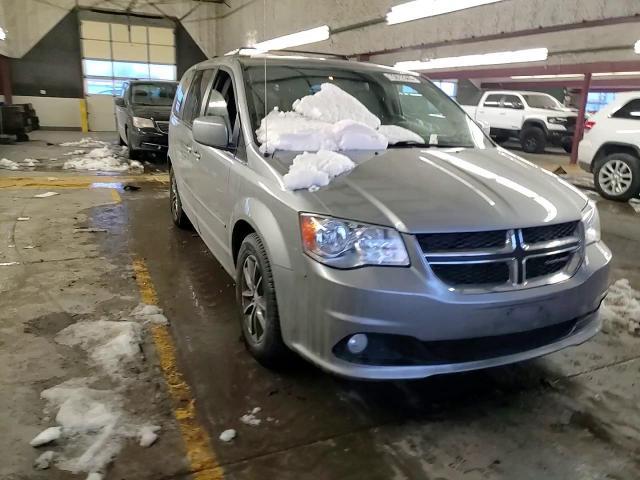 2017 Dodge Grand Caravan Sxt - zdjęcie 14