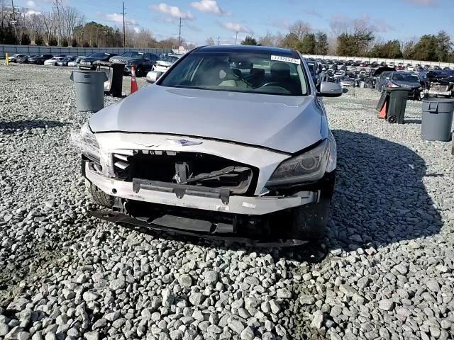 2015 Hyundai Genesis 3.8L - zdjęcie 13