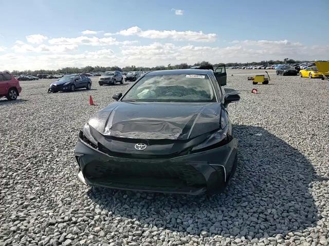 2026 Toyota Camry Xse - zdjęcie 13