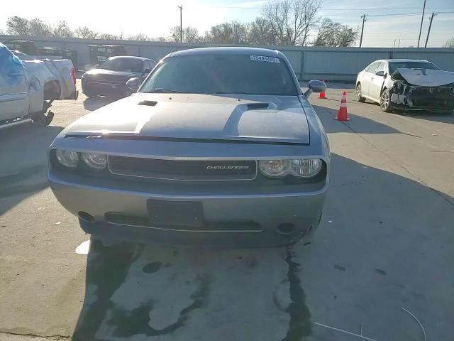 2014 Dodge Challenger Sxt - zdjęcie 13
