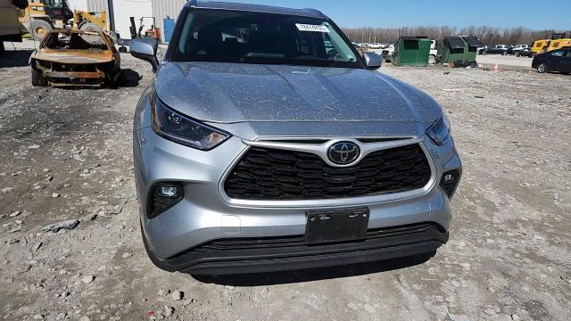 2021 Toyota Highlander Xle - zdjęcie 14