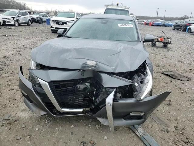 2021 Nissan Altima Sv - zdjęcie 13