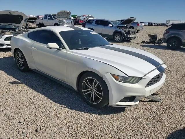 2016 Ford Mustang - zdjęcie 13