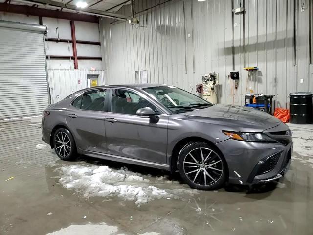 2024 Toyota Camry Se - zdjęcie 13