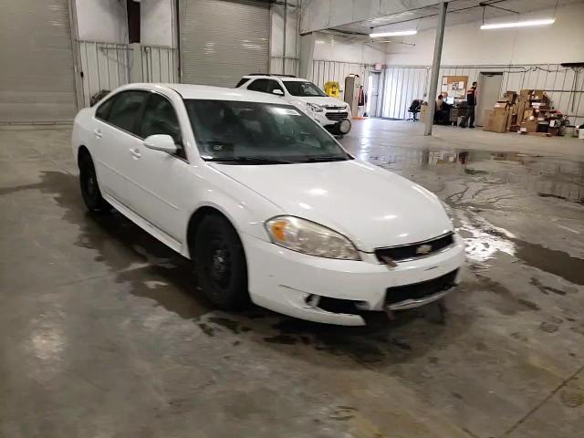 2013 Chevrolet Impala Police - zdjęcie 13