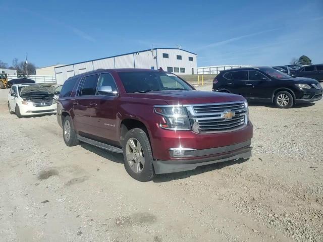 2017 Chevrolet Suburban - zdjęcie 15