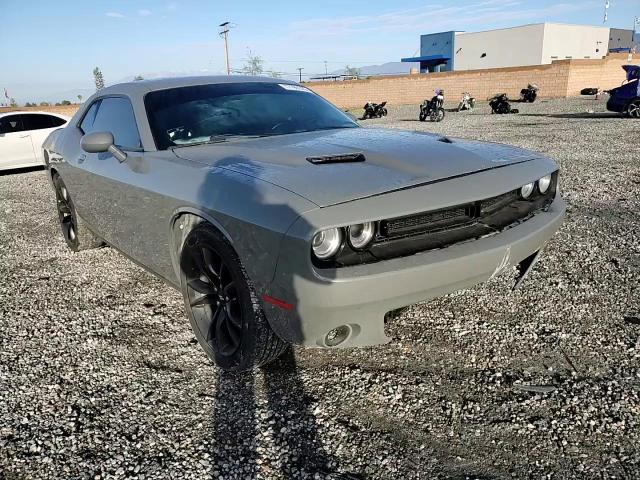 2018 Dodge Challenger Sxt - zdjęcie 13