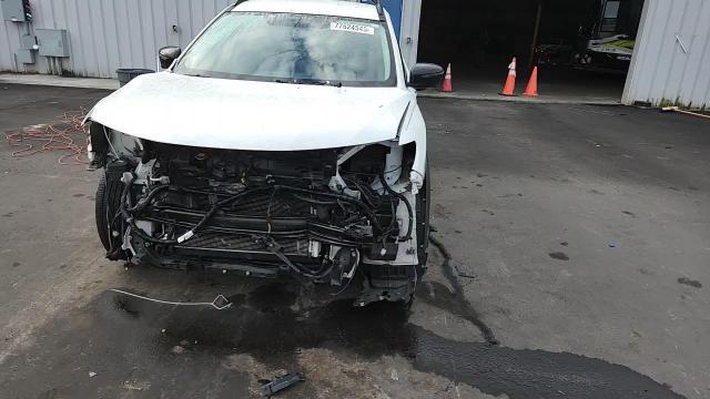 2018 Nissan Rogue Sv - zdjęcie 15