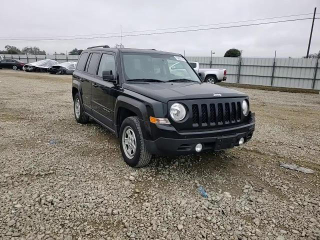 2015 Jeep Patriot Sport - zdjęcie 14