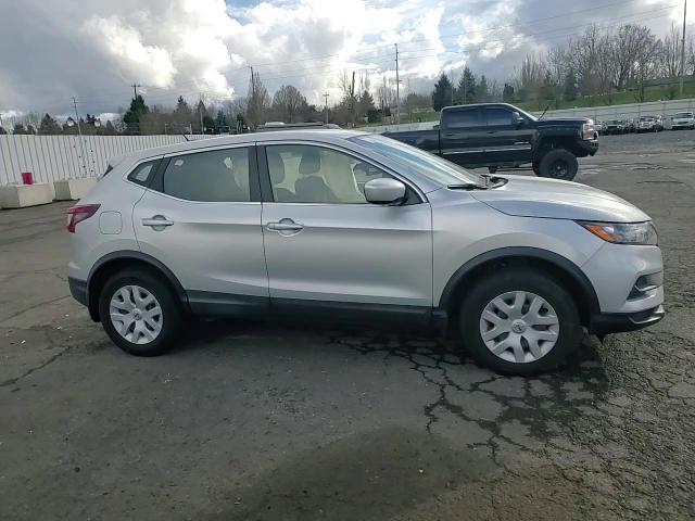 2020 Nissan Rogue Sport S - zdjęcie 13