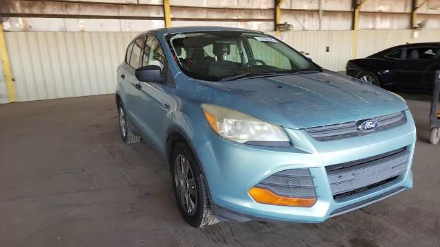 2013 Ford Escape S - zdjęcie 14