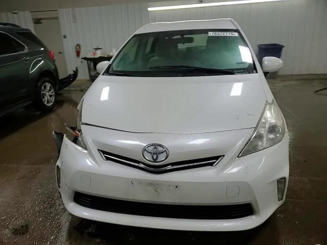 2013 Toyota Prius V Two - zdjęcie 13