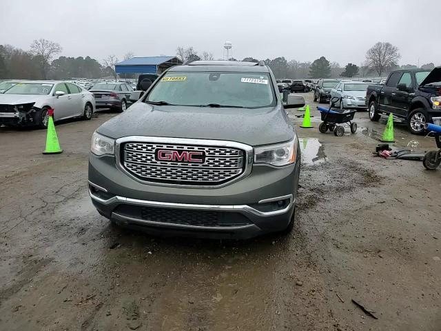 2017 GMC Acadia Denali - zdjęcie 14