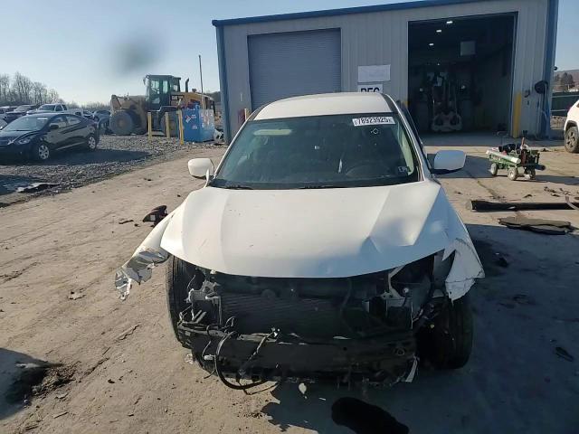 2016 Nissan Rogue S - zdjęcie 15