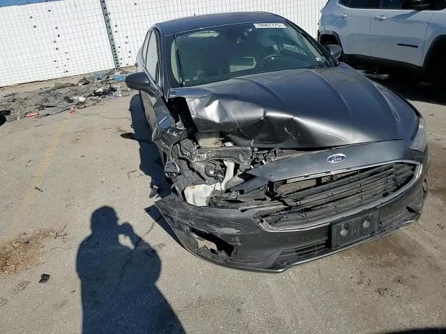 2020 Ford Fusion S - zdjęcie 13