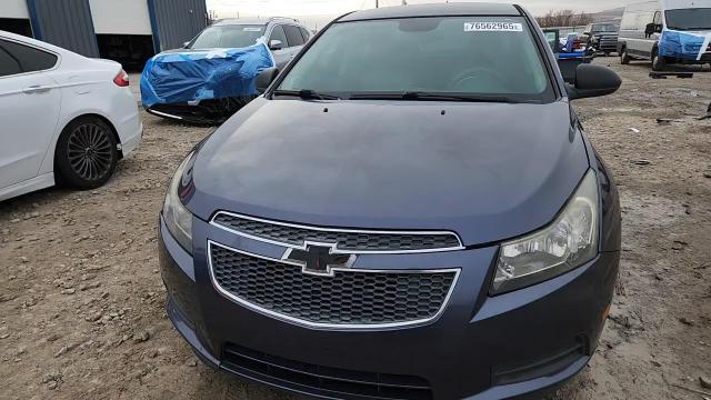 2013 Chevrolet Cruze Ls - zdjęcie 13